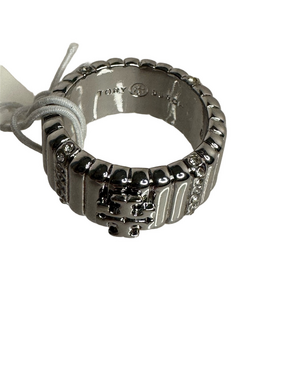 Tory Burch Britten Pave Crystal
Textured Logo Silver-Toned Band Ring Size 8